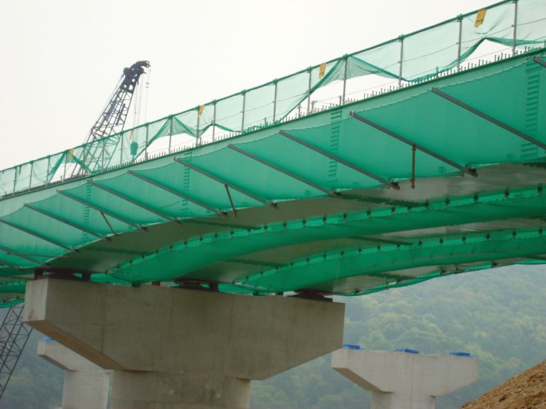 강교난간대(스틸박스) 설치