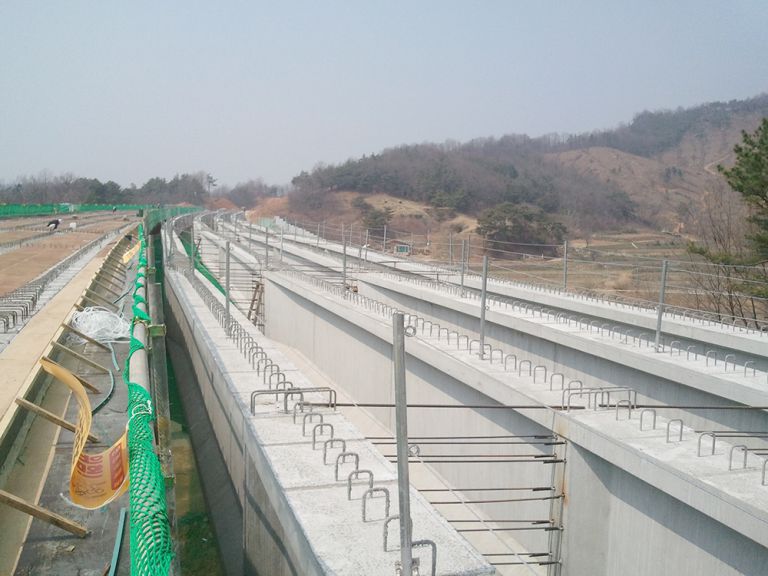 월계교 정안ic방향 안전난간대